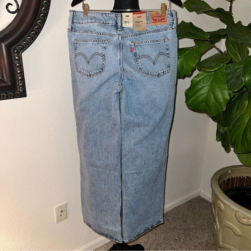 Levi’s Women’s Superlow Loose Straight Leg Double-Button Relaxed Fit Jeans - Picture 12 of 16